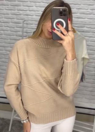 Жіночий светр оверсайз