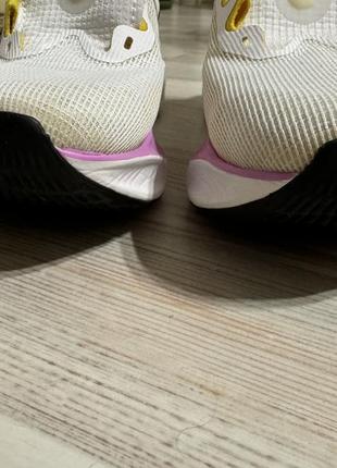 Кроссовки nike