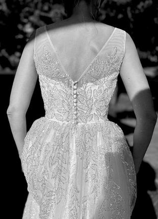 Невероятное свадебное платье5 фото