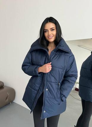 Теплая зимняя женская куртка средней длины на силиконе 250