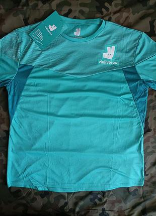 Термофутболки deliveroo. xxl. нові.