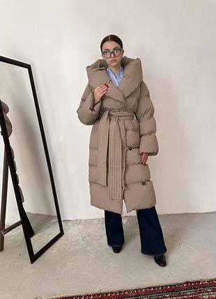 Пуховик мокко бежевий дутий пальто довгий