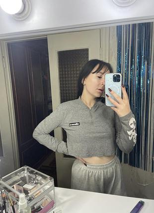 Топ с длинным рукавом