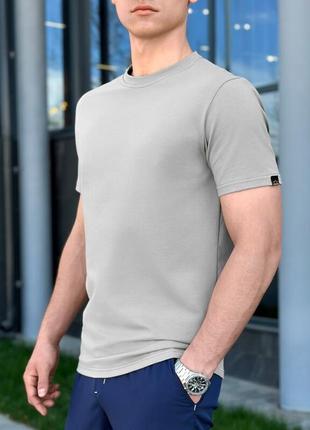 Трикотажна футболка pobedov peremoga сталевого кольору