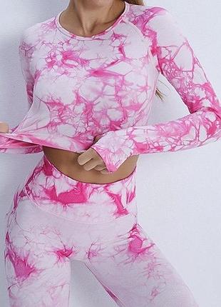 Стильні фітнес костюми