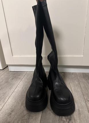 Ботильоны (сапоги) на платформе