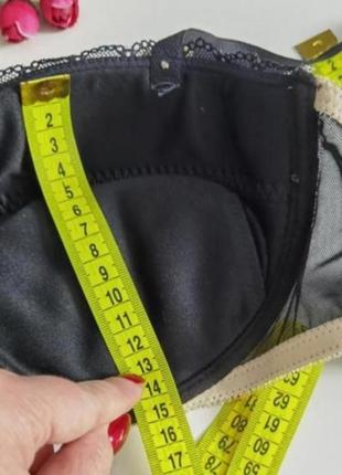 Брендовый бюстгальтер на тонком поролоне размера 80dd