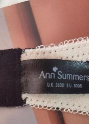 Брендовый бюстгальтер на тонком поролоне размера 80dd