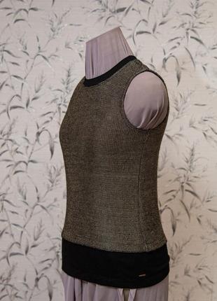 Сяючий золотистий топ (нагадує текстурою кольчугу) ✂️supertrash