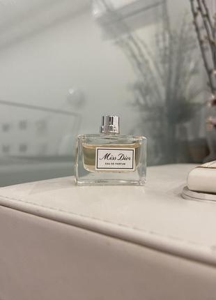 Парфум miss dior