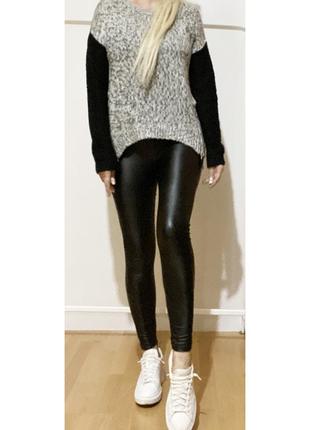 Eur 36-38-40 светр асиметричний сірий з чорними рукавами теплий зимовий жіночий