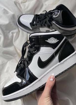 Кроссовки Nike WMNS Air jordan French 1 Mid Shadow 25.5cm carbon y2k