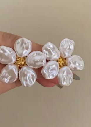 Серьги изящные цветы бусины