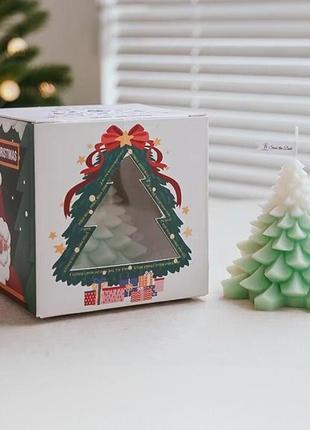 Свічка "ялинка" ручної роботи в світло-зеленому кольорі