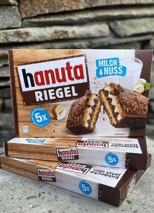 Шоколадні батончики "ferrero" hanuta riegel 173г