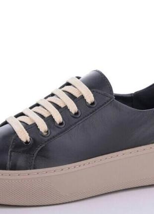 Жіночі шкіряні кеди кросівки чорні прошиті 39 40 р