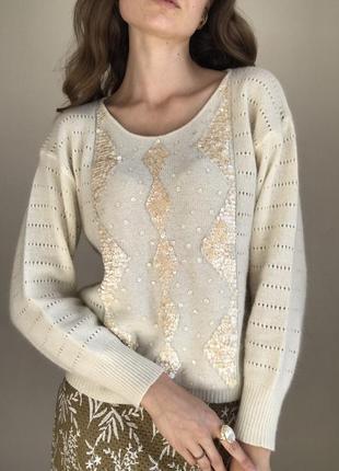 Шерсть + анкора. стильная мягкая кофточка вышитая бисером на осень