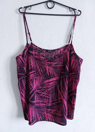 Гарна майка топ на тонких бретелях