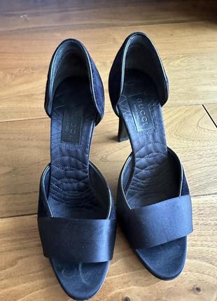 Gucci туфлі