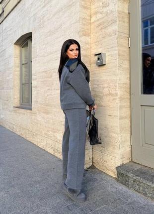 Стильний теплий костюм8 фото