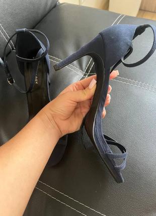 Босоножки замш