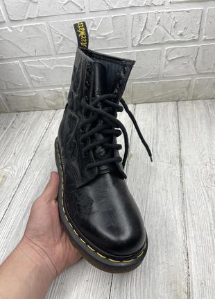 Крутые женские ботинки dr.martens оригинал2 фото