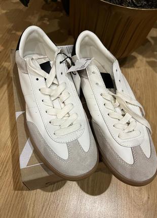 Кеды zara кожаные бело-бежевые5 фото