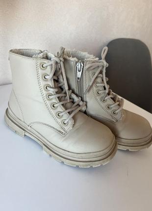 Ботинки для девочки