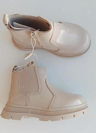 Осенние ботинки zara для девочки