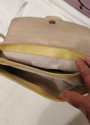 Сумочка на цепочке под замшу