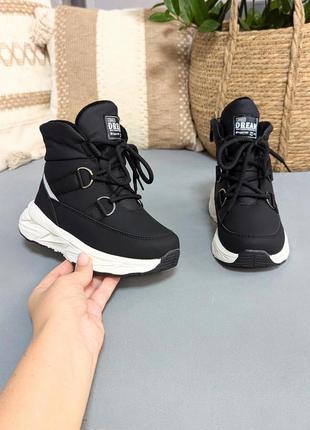 Мега стильні зимові черевики для дівчат від фірми jong golf