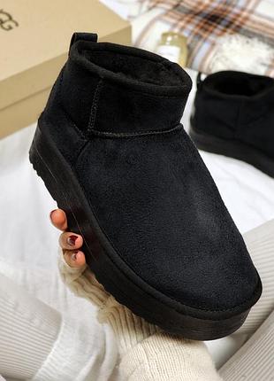 Жіноче зимове взуття, теплі замшеві уггі