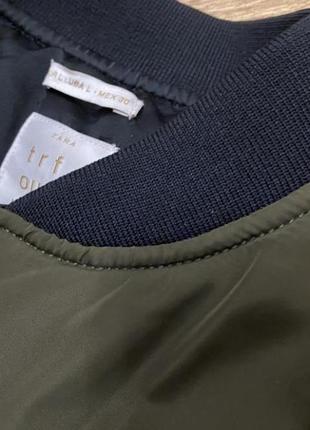 Оверсайз бомбер колір хакі від zara4 фото