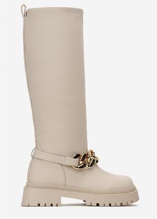 Хіт сезону.бежеві сапоги3 фото