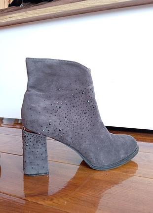 Ботильйони 3