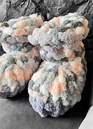 Тапочки-угги для дома. пушистые мягкие нежные