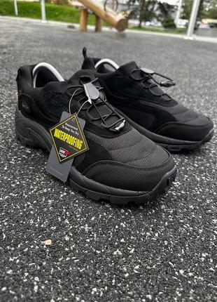 Мужские кроссовки gore-tex