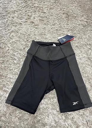 Шорти reebok xs-s