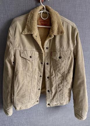 Вельветовая куртка levis