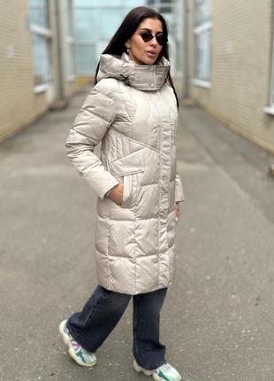 Зимовий пуховик 2025 беж