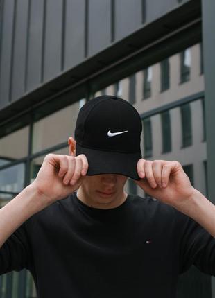 Кепка nike чорна бейсболка найк чоловіча / жіноча5 фото