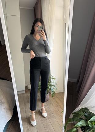 Классические брюки uniqlo