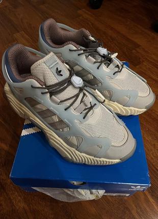 Кросівки adidas adventure чоловічі
