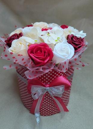 Подарок букет с мыльной атласной ленты сладкие букеты