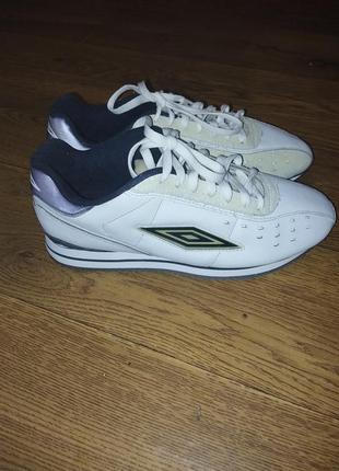 Кросівки umbro