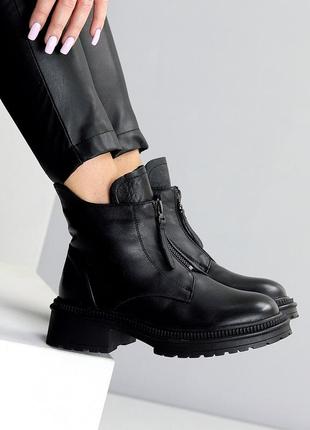 Якісні черевики жіночі, однотонні чорні, повністю шкіряні на зиму, тепле хутро,...