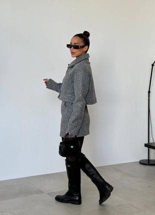 Костюм ( жакет + юбка)