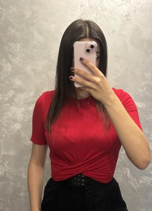 Красива укорочена футболочка h&amp;m