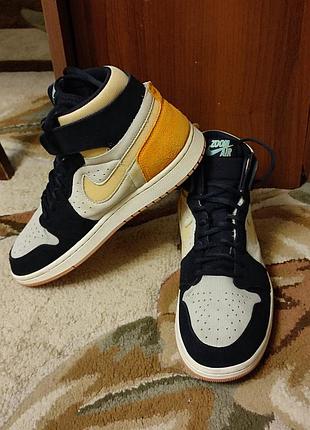 Кроссовки nike air jordan 1 high zoom cmft 2 "muslin vivid orange"