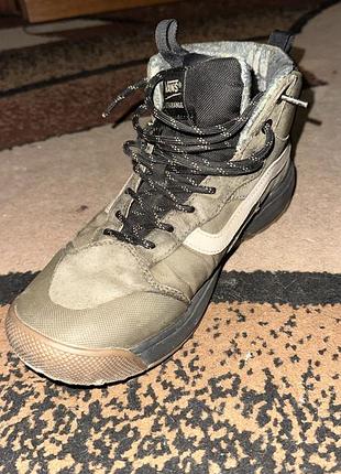 Зимове взуття ванси vans